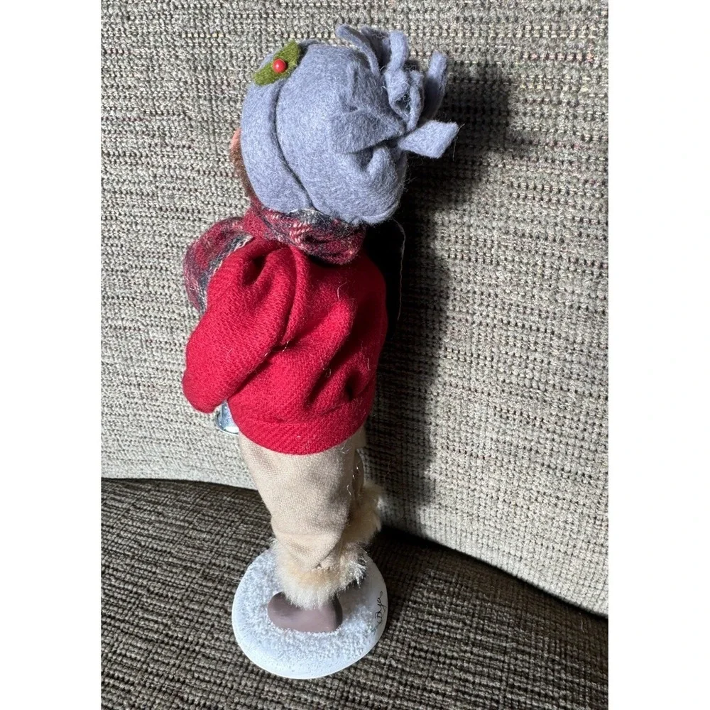 2006 Byers' Choice Caroler Boy with Coal Bucket‎ & Fur Boots – Handcrafted USA